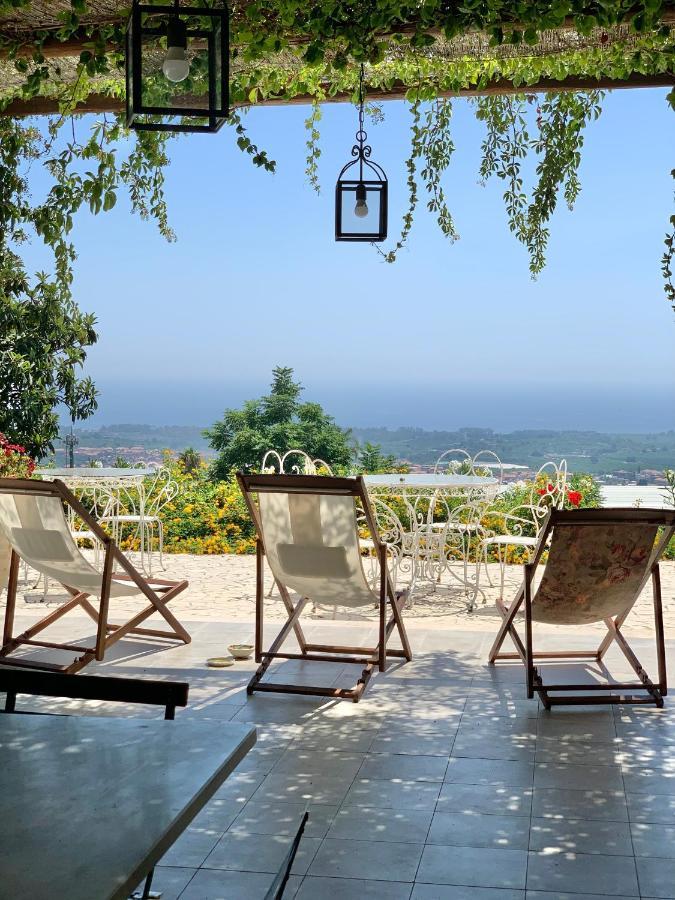 Villa Palm Hill Piedimonte Etneo Buitenkant foto