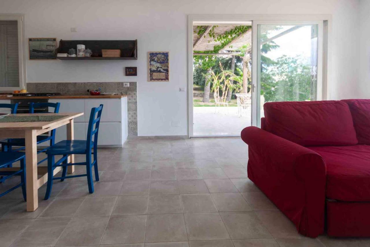 Villa Palm Hill Piedimonte Etneo Buitenkant foto