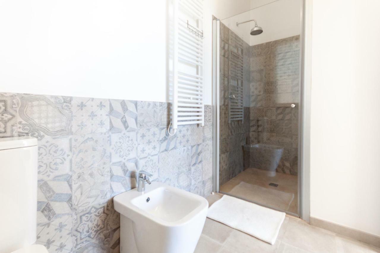 Villa Palm Hill Piedimonte Etneo Buitenkant foto